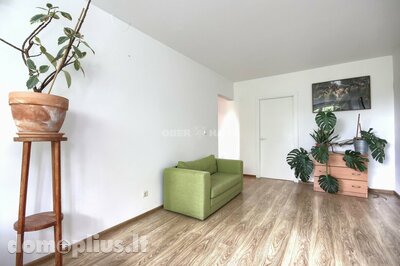 Parduodamas 2 kambarių butas Kaune, Kalniečiuose, P. Lukšio g.