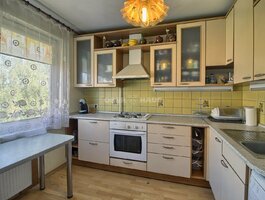 Parduodamas 3 kambarių butas Šiauliuose, Dainiuose, Dainų g.