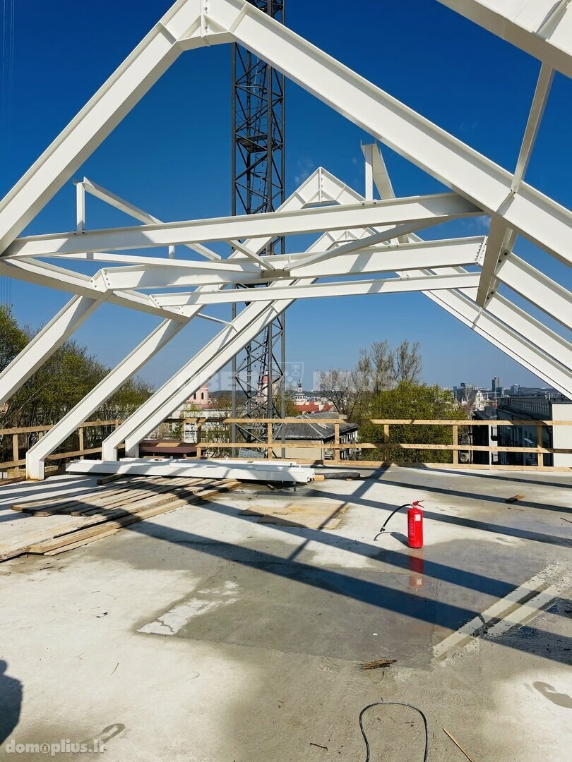 Продается 3 комнатная квартира Vilniuje, Senamiestyje, K. Vanagėlio g.