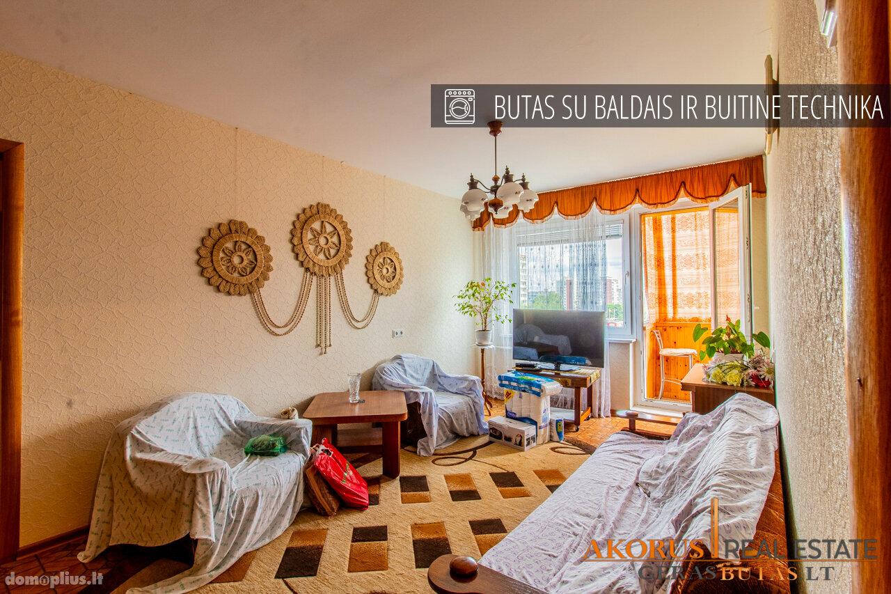 Продается 3 комнатная квартира Vilniuje, Karoliniškėse, Algimanto Petro Kavoliuko g.
