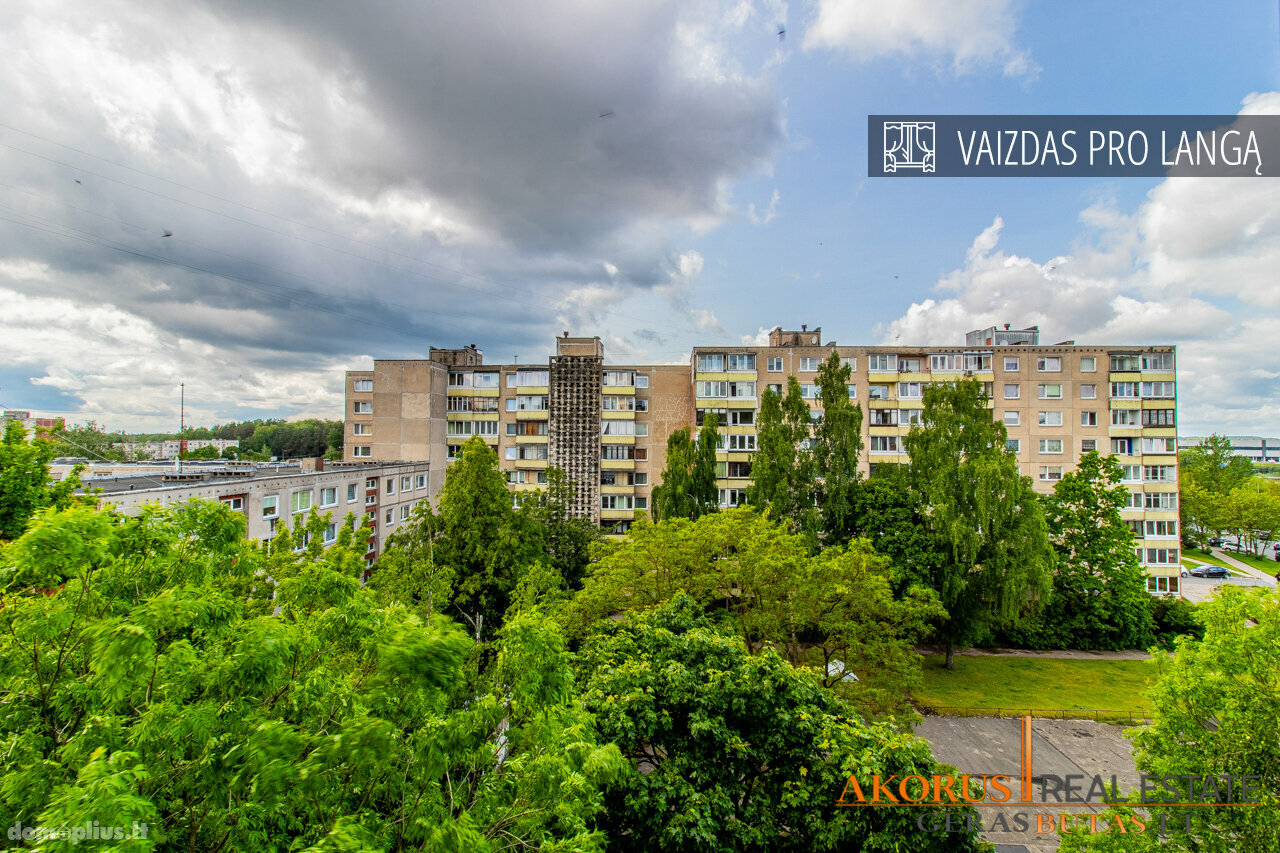 Продается 3 комнатная квартира Vilniuje, Karoliniškėse, Algimanto Petro Kavoliuko g.