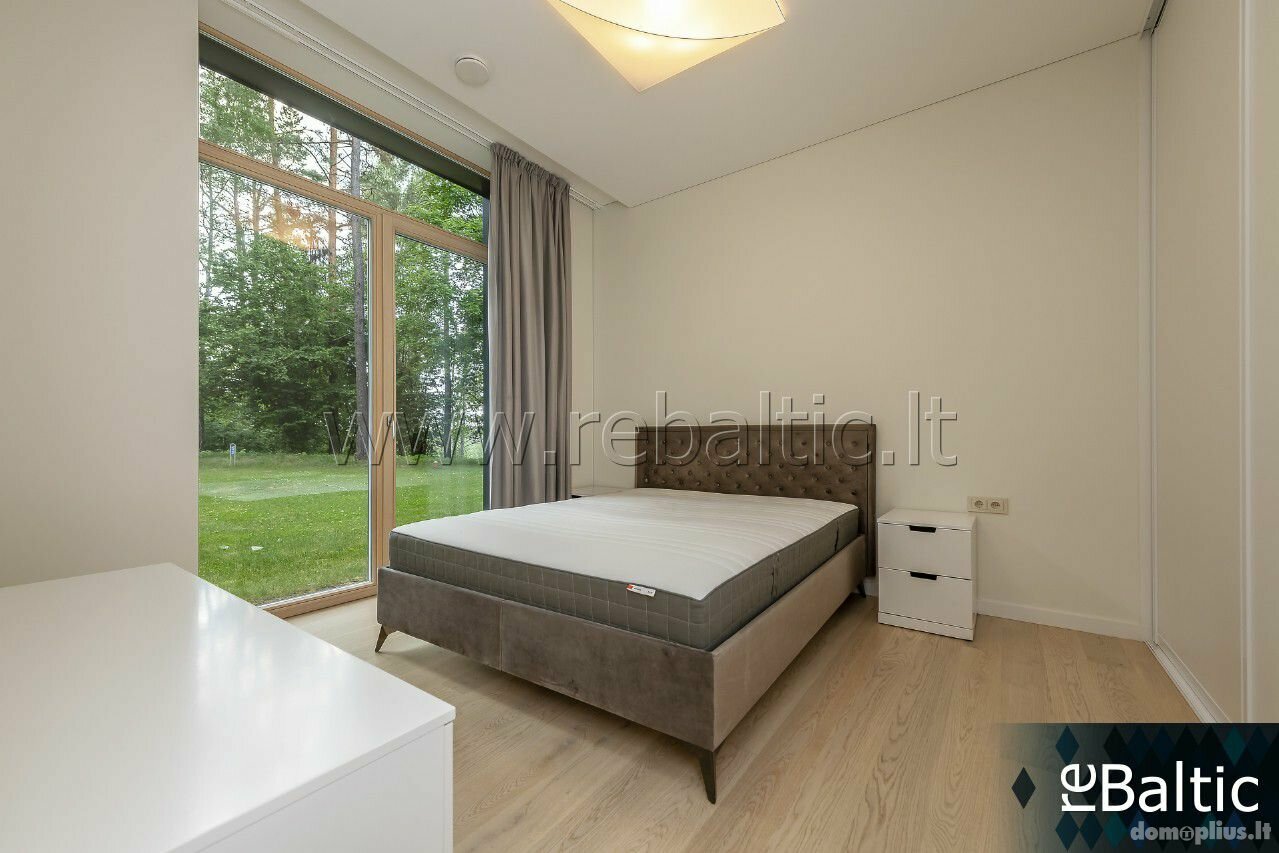 Parduodamas 4 kambarių butas Vilniuje, Valakampiuose, Turniškių g.