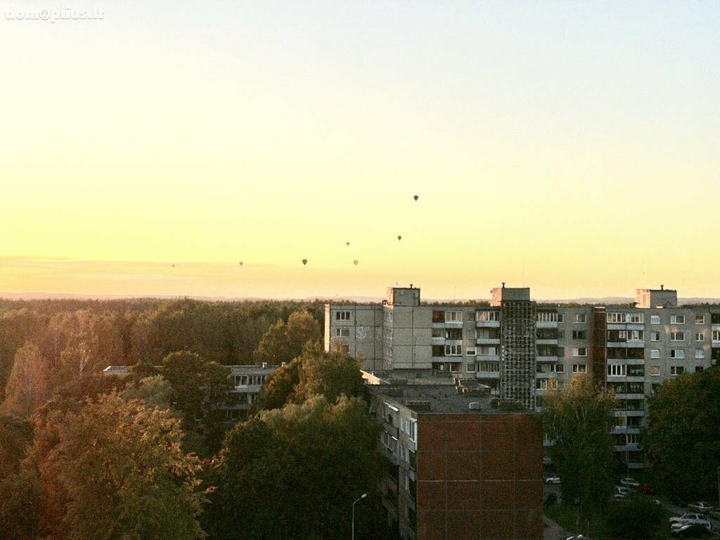 Продается 3 комнатная квартира Vilniuje, Karoliniškėse, Virginijaus Druskio g.