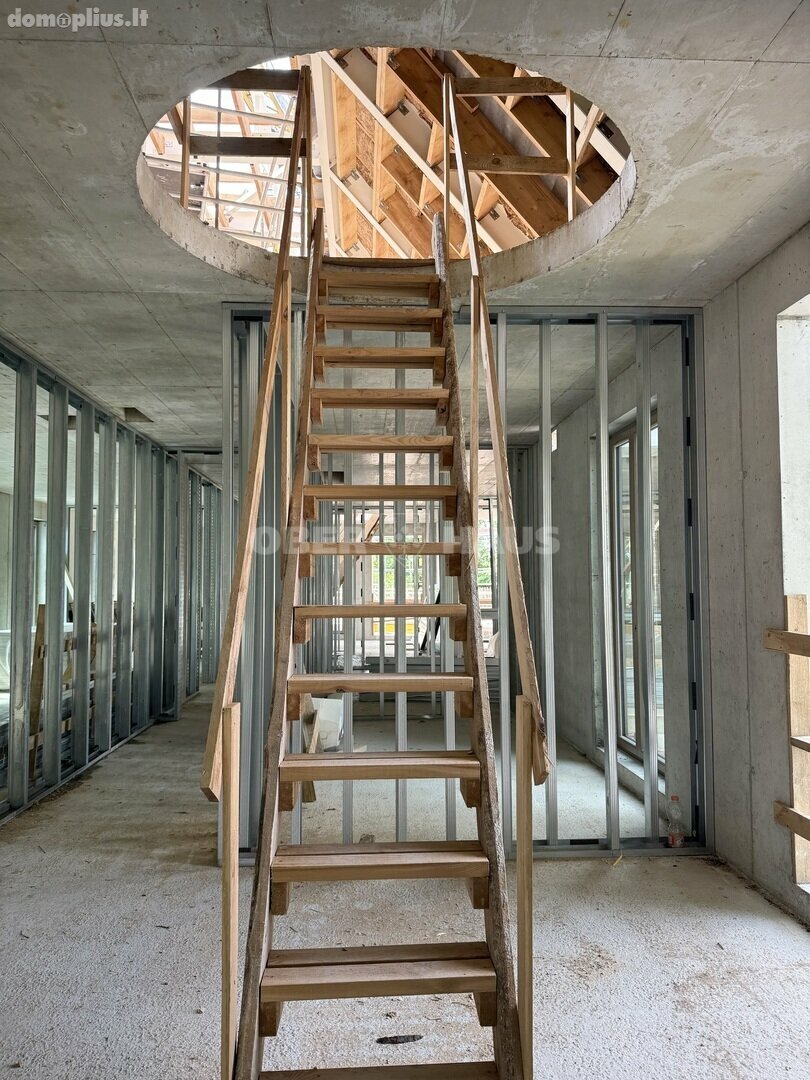 Продается 2 комнатная квартира Vilniuje, Senamiestyje, K. Vanagėlio g.