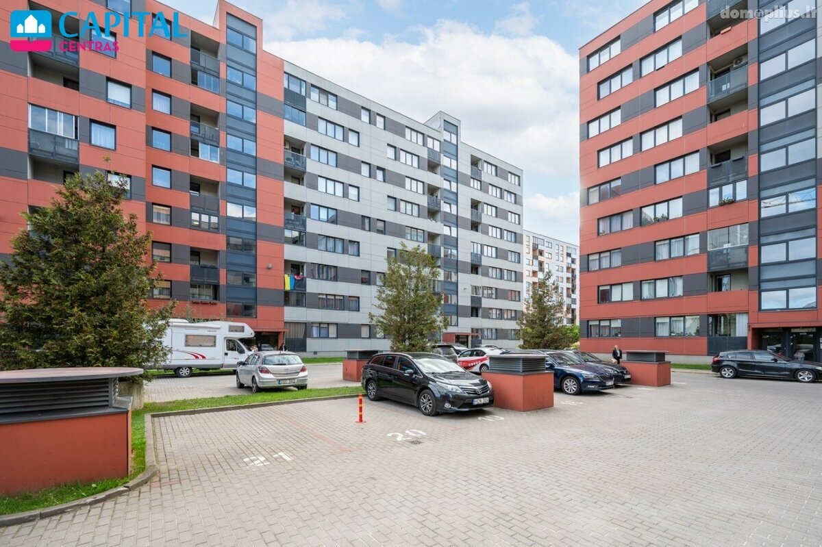 Parduodamas 3 kambarių butas Vilniuje, Pašilaičiuose, Perkūnkiemio g.