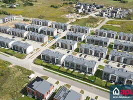 Продается 4 комнатная квартира Vilniuje, Kalnėnuose, Azerų g.