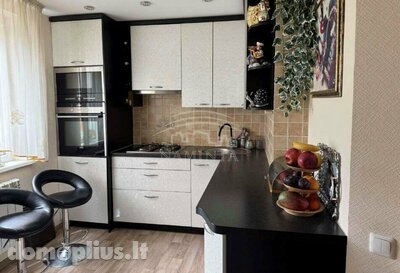 3 rooms apartment for sell Kretingos rajono sav., Kretingoje, Savanorių g.