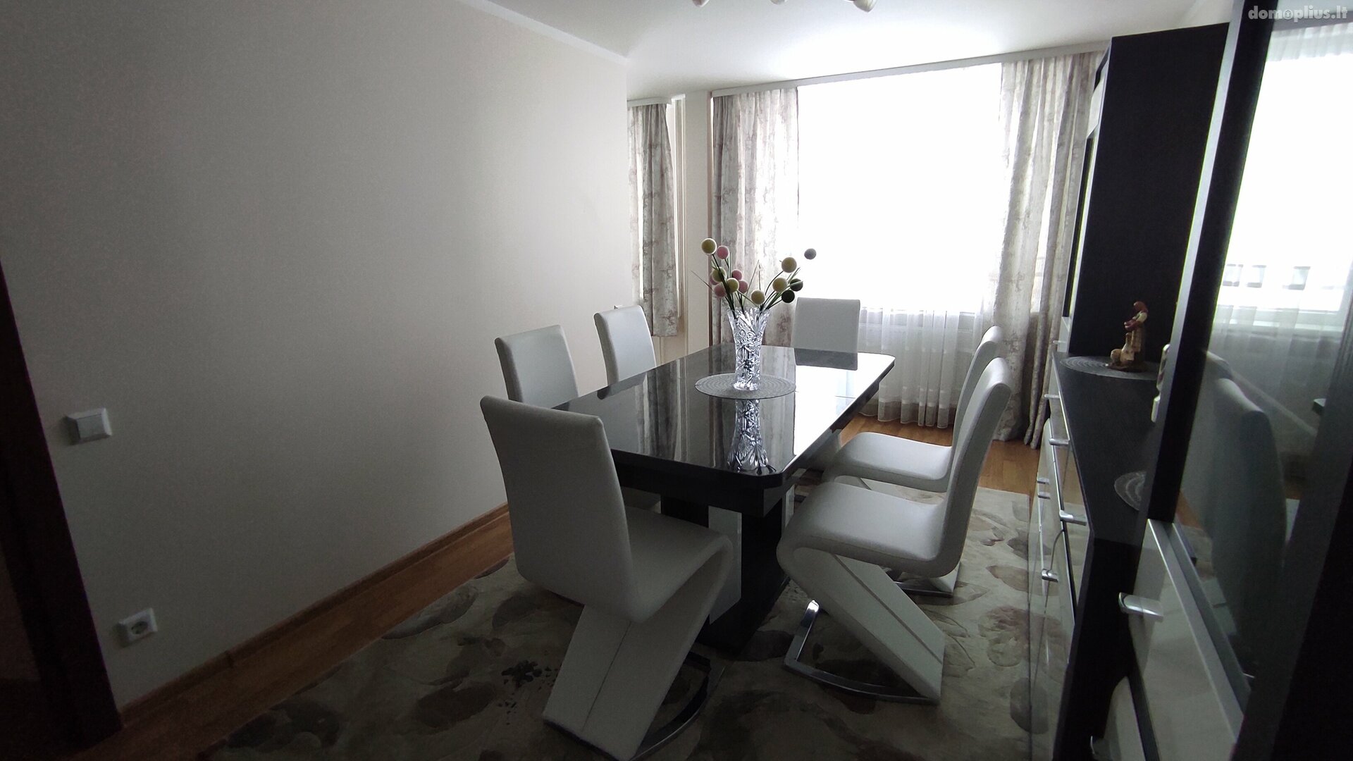 Продается 4 комнатная квартира Panevėžyje, Centre, Ramygalos g.