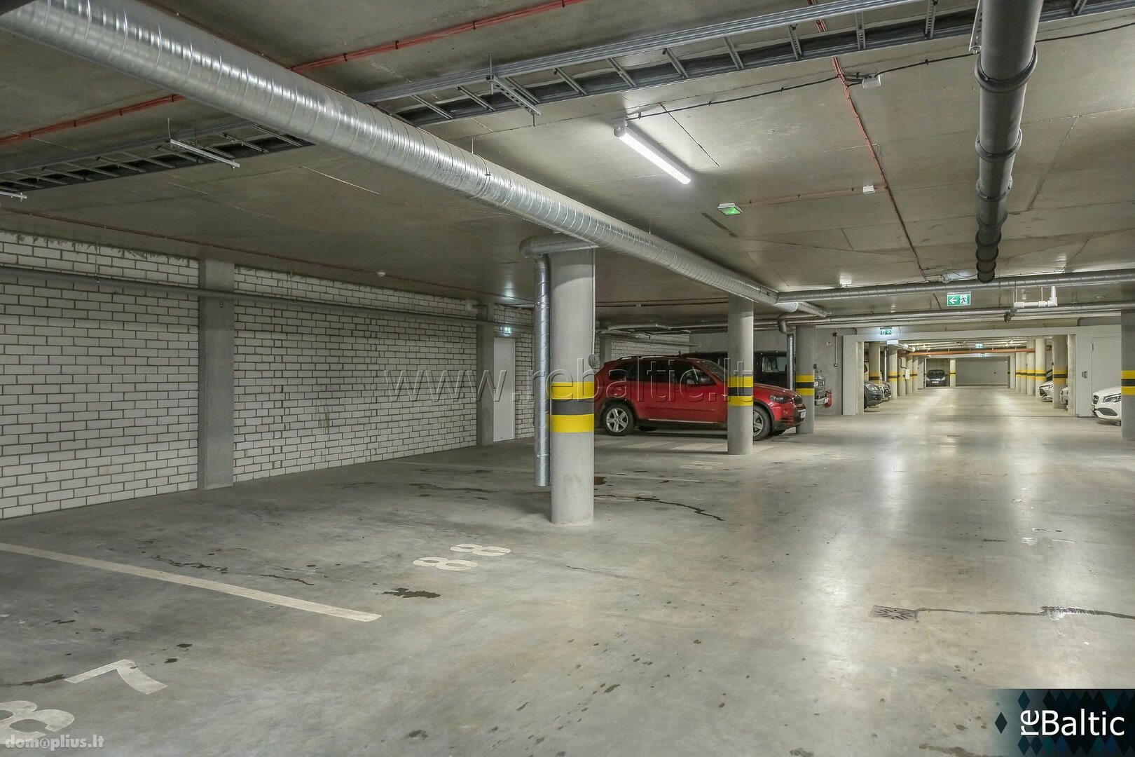 3 kambarių buto nuoma Vilniuje, Šnipiškėse, Rinktinės g.