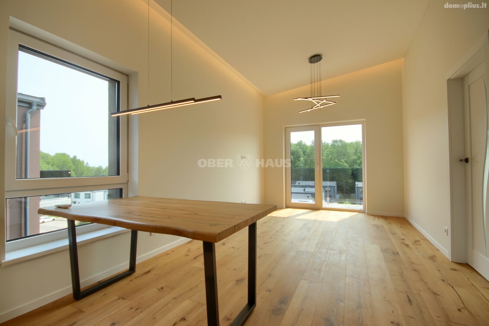 Продается 2 комнатная квартира Kaune, Šilainiuose