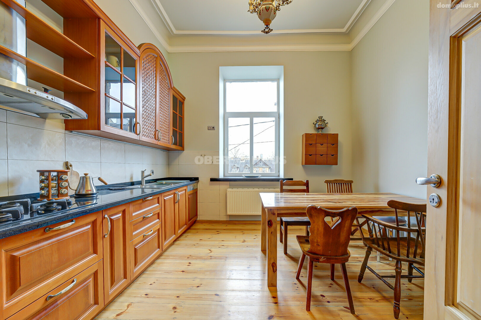 Сдаю 6 комнатную квартиру Vilniuje, Žvėryne, S. Moniuškos g.