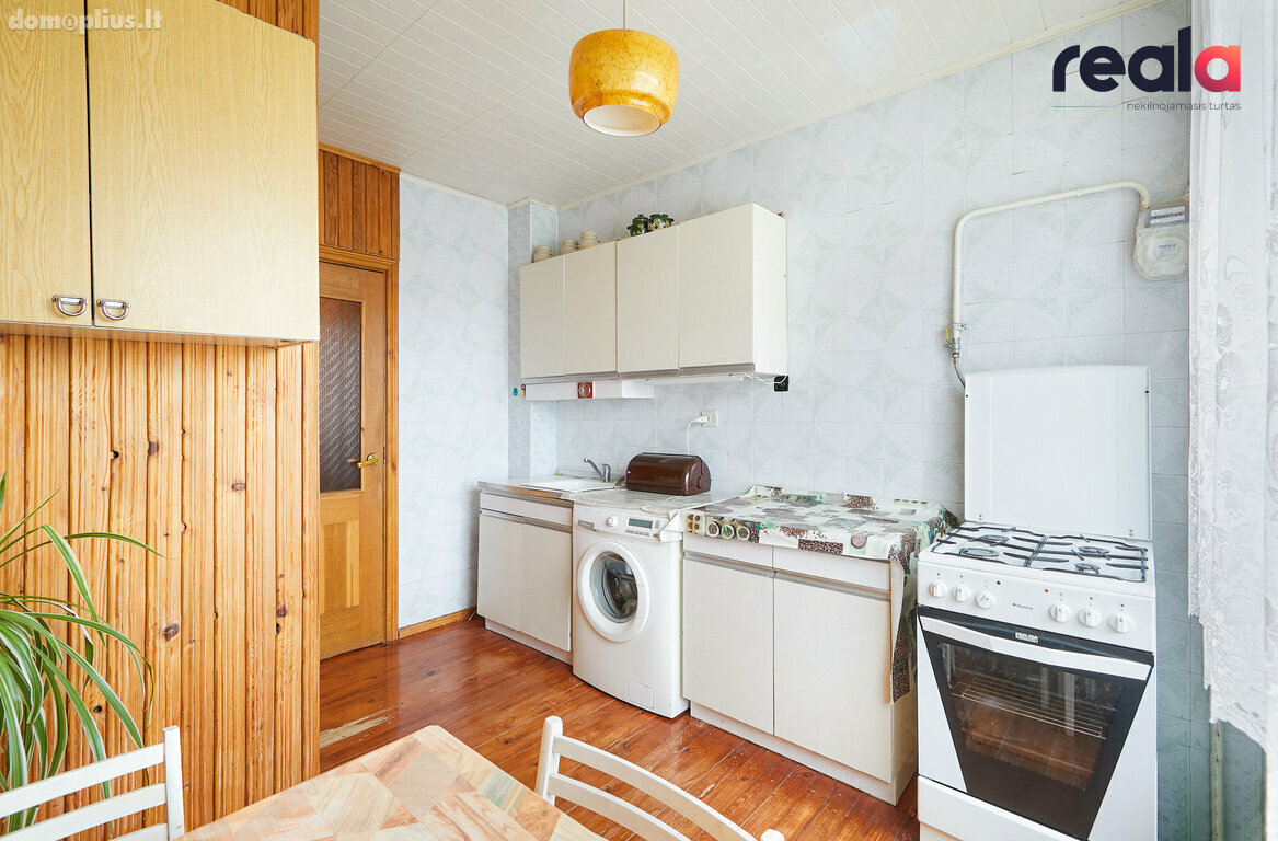 Продается 2 комнатная квартира Kaune, Eiguliuose, S. Žukausko g.