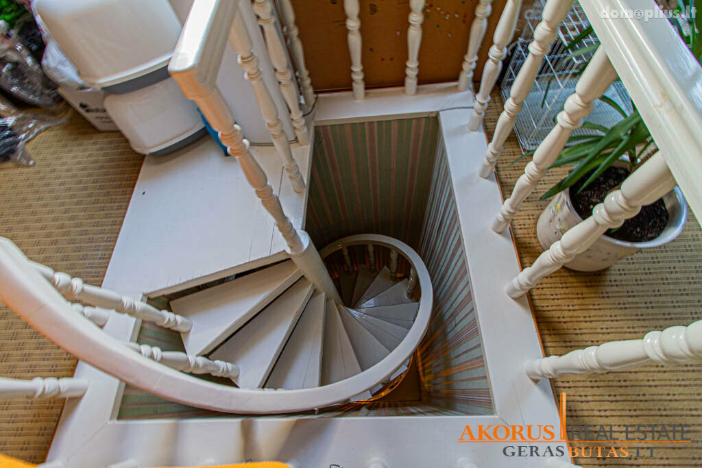 4 rooms apartment for sell Vilniuje, Lazdynėliuose, Neužmirštuolių g.