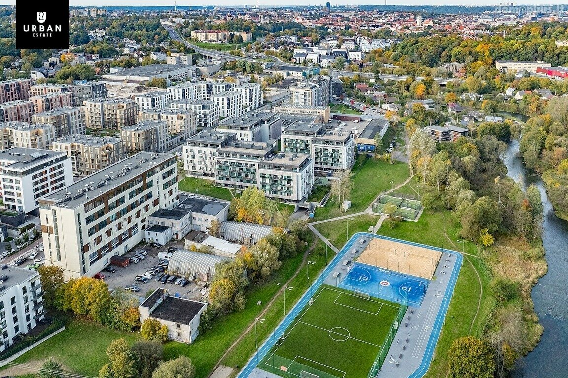 Parduodamas 5 kambarių butas Vilniuje, Markučiuose, Manufaktūrų g.