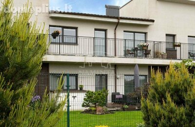 Продается 3 комнатная квартира Klaipėdos rajono sav., Jakuose, Spindulių g.