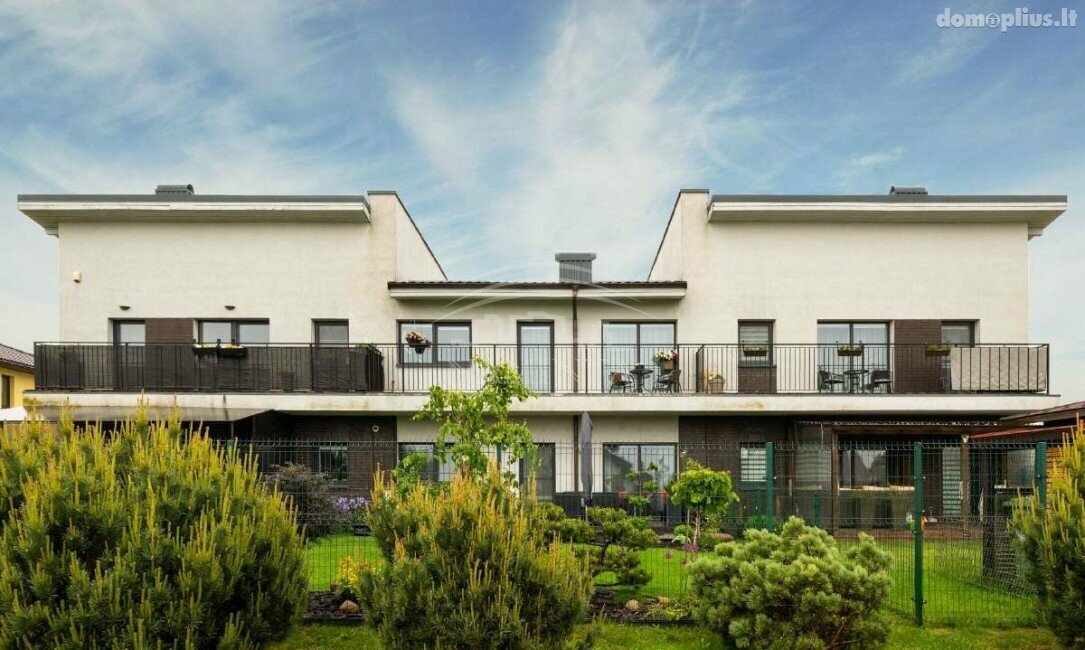 Продается 3 комнатная квартира Klaipėdos rajono sav., Jakuose, Spindulių g.
