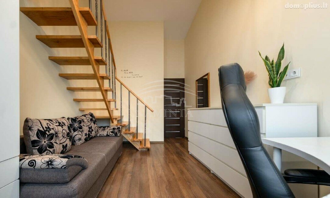 Продается 3 комнатная квартира Klaipėdos rajono sav., Jakuose, Spindulių g.