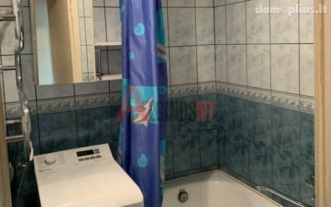 Parduodamas 2 kambarių butas Klaipėdoje, Naujakiemyje, Gedminų g.