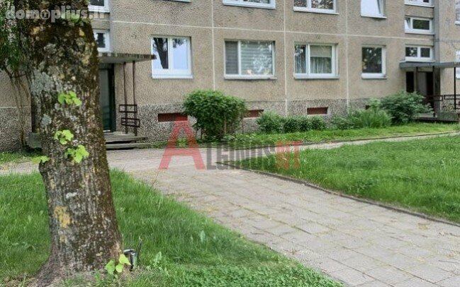 Parduodamas 2 kambarių butas Klaipėdoje, Naujakiemyje, Gedminų g.