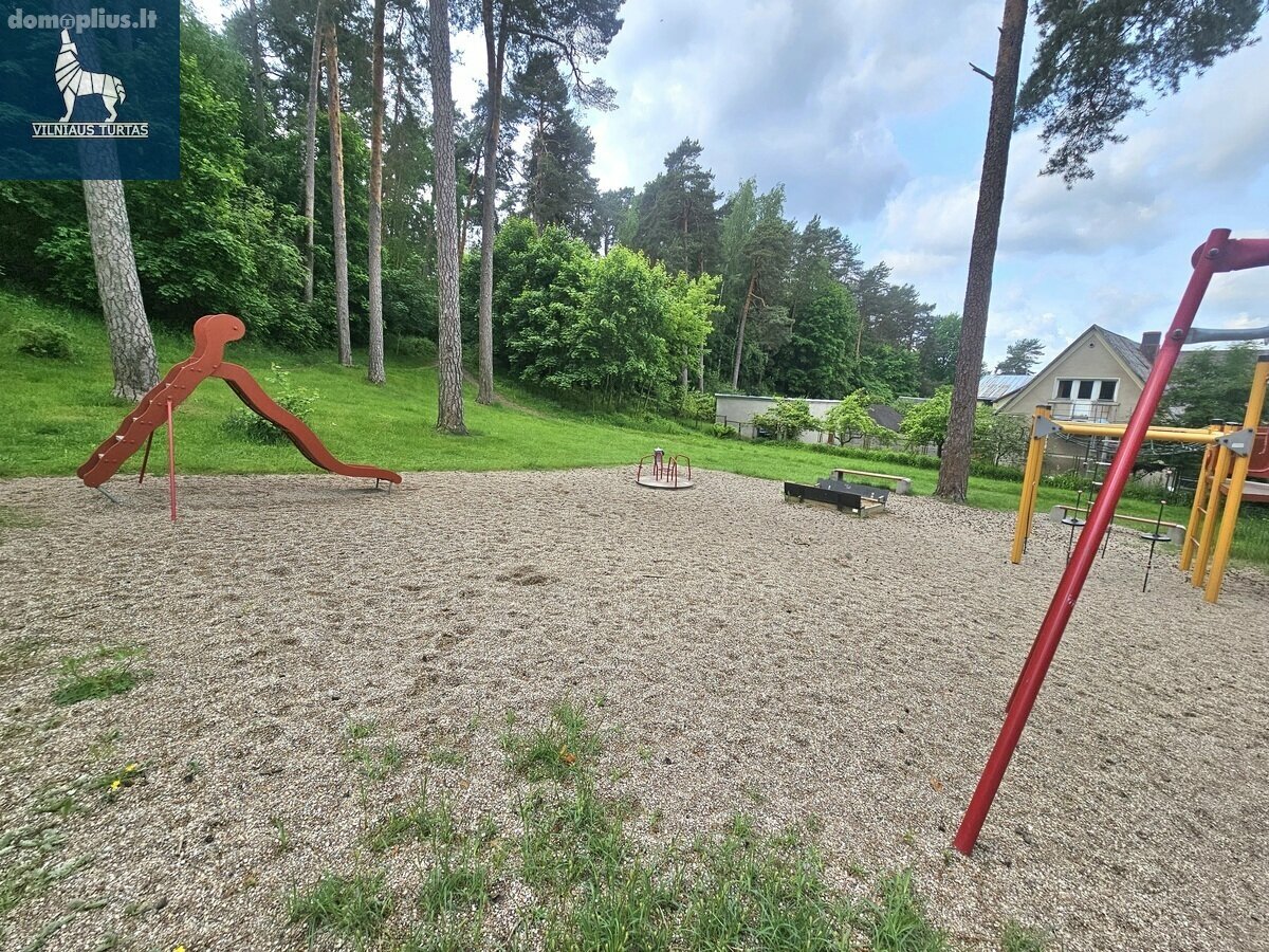 Parduodamas 2 kambarių butas Vilniuje, Antakalnyje, Kanklių g.