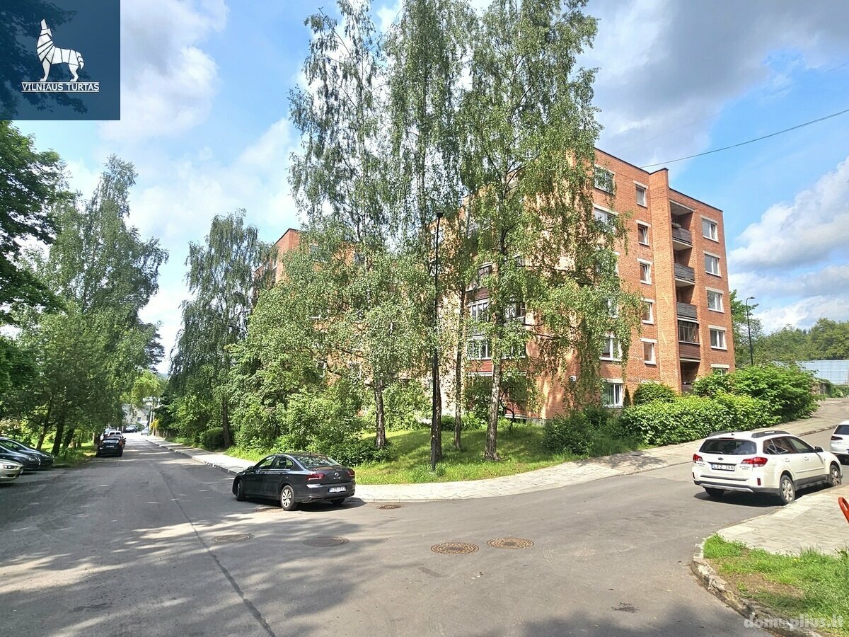 Parduodamas 2 kambarių butas Vilniuje, Antakalnyje, Kanklių g.