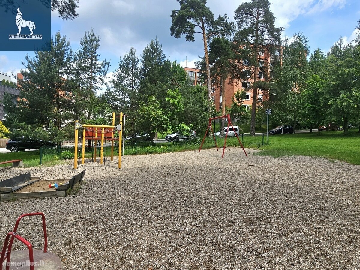 Parduodamas 2 kambarių butas Vilniuje, Antakalnyje, Kanklių g.