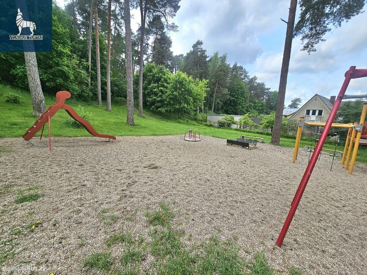 Parduodamas 2 kambarių butas Vilniuje, Antakalnyje, Kanklių g.