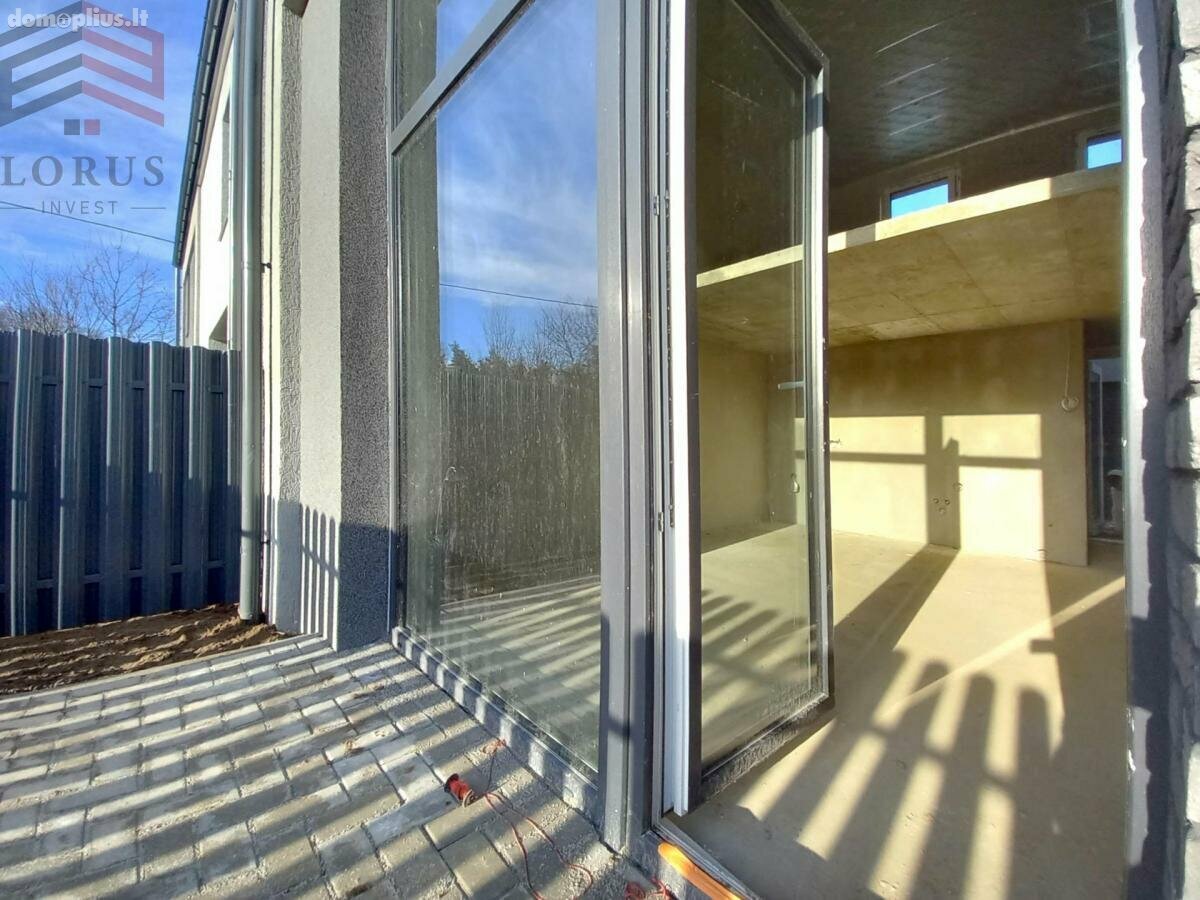 Parduodamas 2 kambarių butas Vilniuje, Naujininkuose, Aidukaičių g.