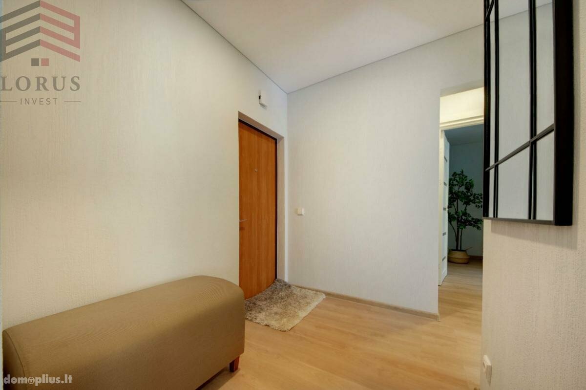 Parduodamas 3 kambarių butas Vilniuje, Pašilaičiuose, Laisvės pr.