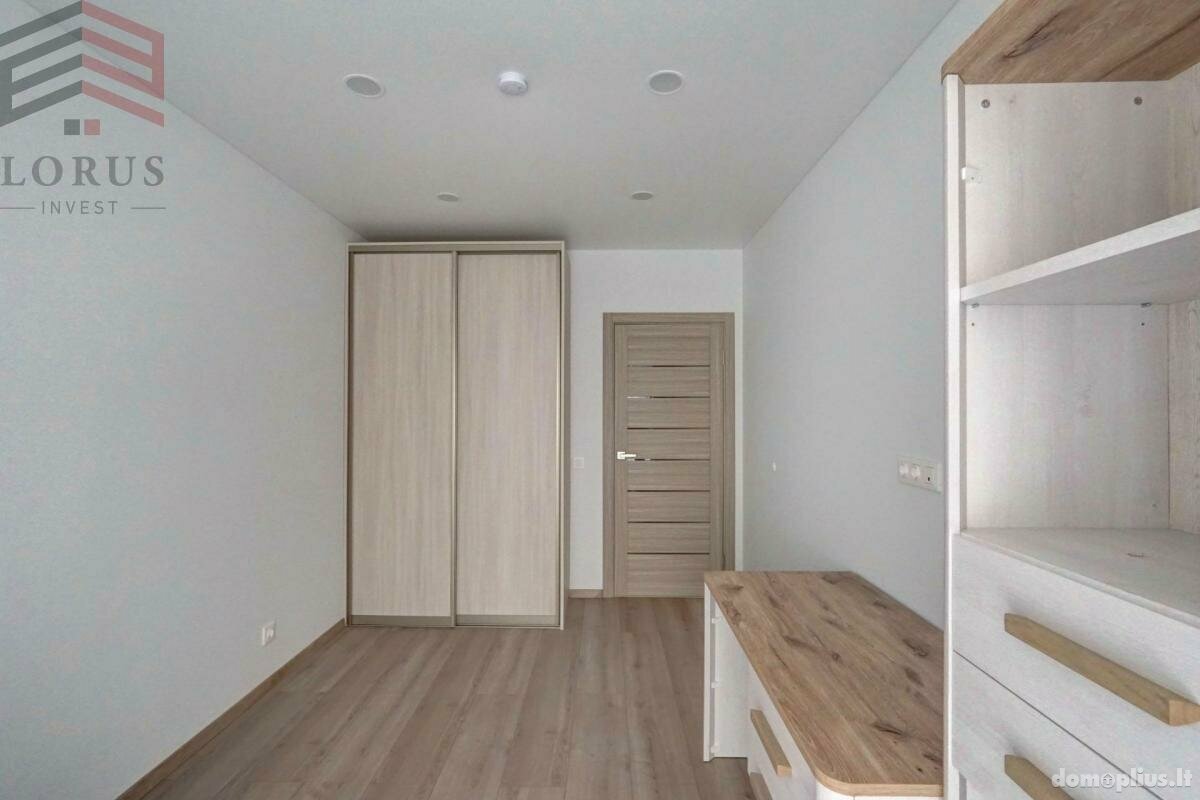 Parduodamas 3 kambarių butas Vilniuje, Pašilaičiuose, Perkūnkiemio g.