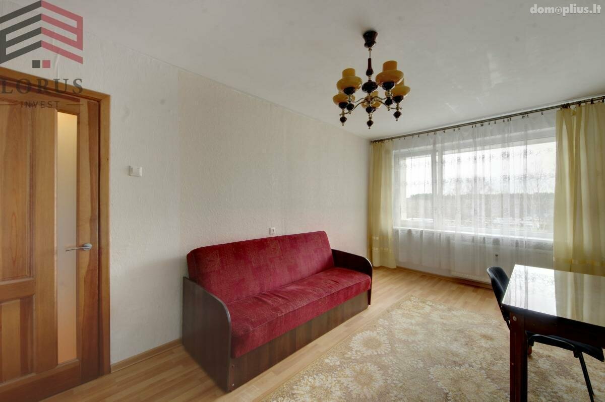Parduodamas 2 kambarių butas Vilniuje, Viršuliškėse, Tujų g.