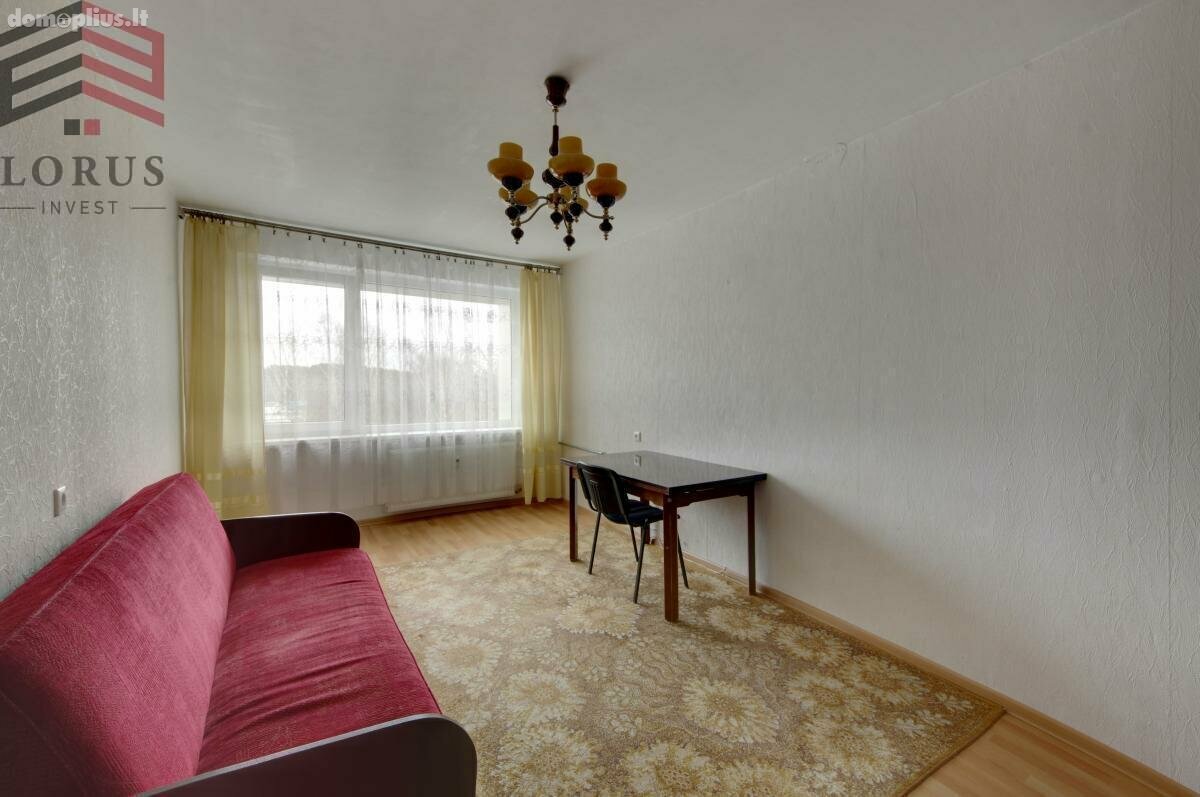 Parduodamas 2 kambarių butas Vilniuje, Viršuliškėse, Tujų g.