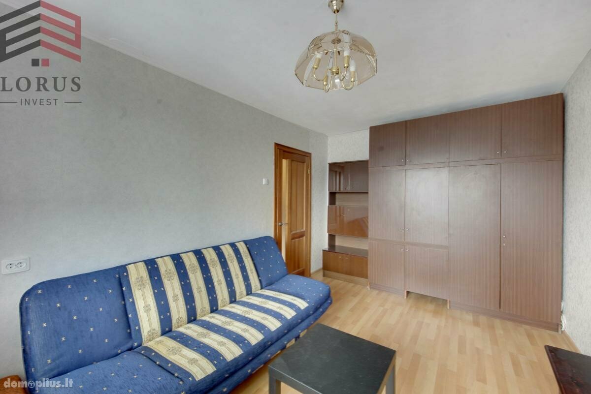 Parduodamas 2 kambarių butas Vilniuje, Viršuliškėse, Tujų g.