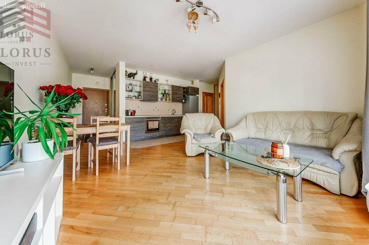 Parduodamas 2 kambarių butas Vilniuje, Šeškinėje, Šeškinės g.