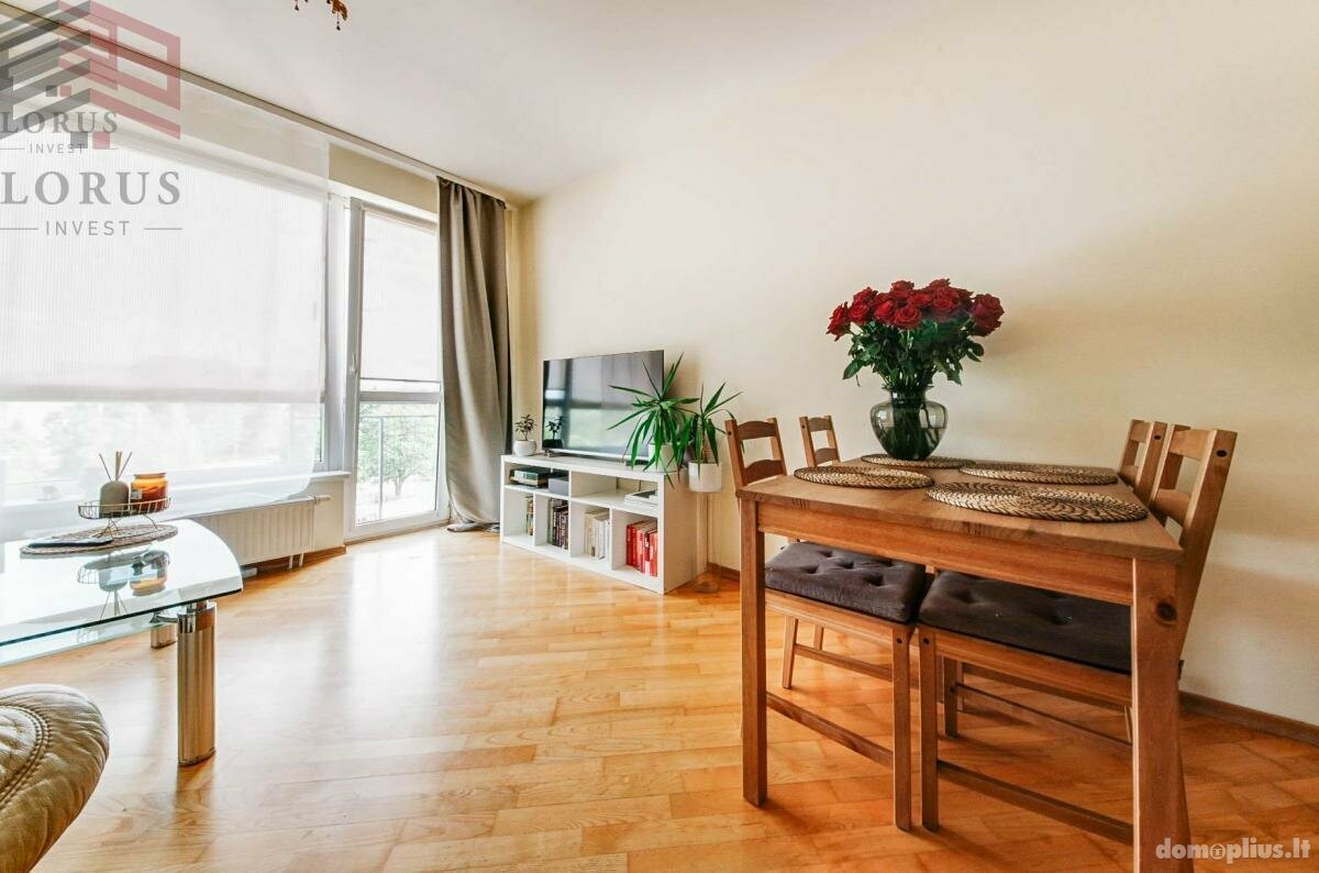 Parduodamas 2 kambarių butas Vilniuje, Šeškinėje, Šeškinės g.