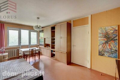 Parduodamas 3 kambarių butas Vilniuje, Naujamiestyje, Savanorių pr.