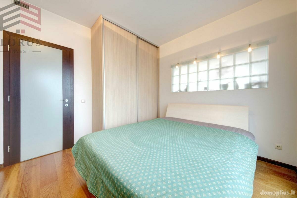 Parduodamas 3 kambarių butas Vilniuje, Antakalnyje, P. Vileišio g.
