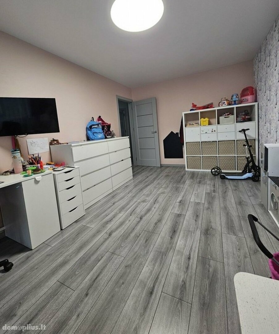 Продается 3 комнатная квартира Klaipėdoje, Debrecene, Taikos pr.