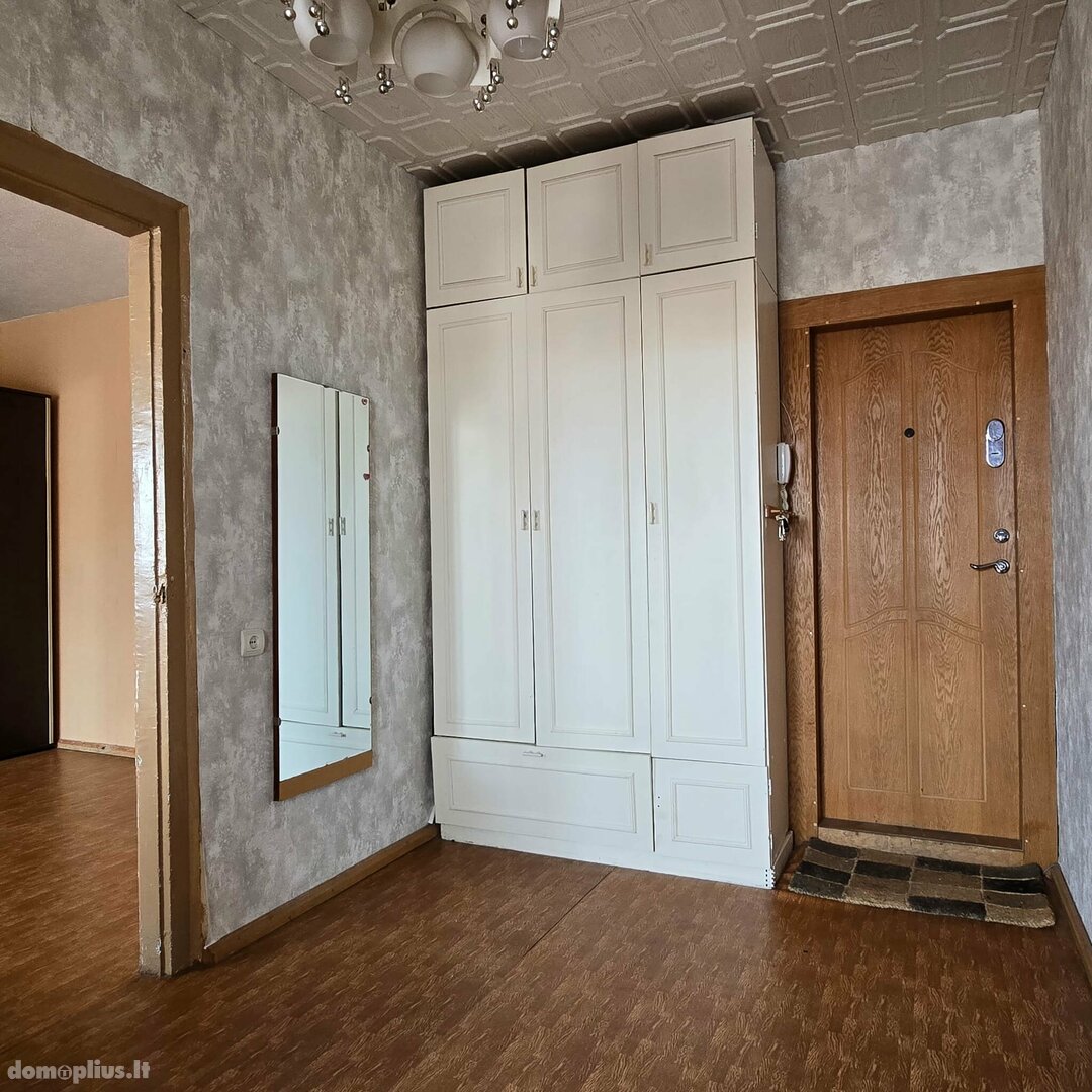 Parduodamas 2 kambarių butas Klaipėdoje, Bandužiuose, Lūžų g.