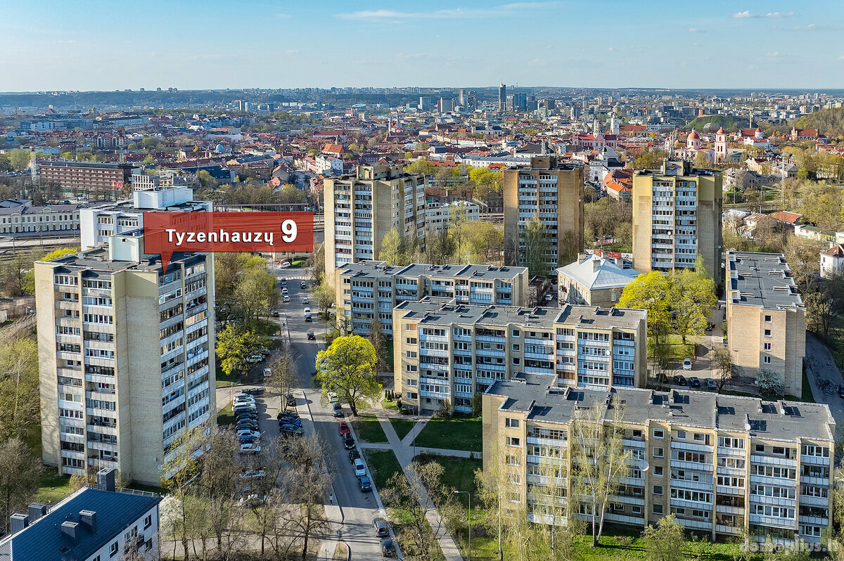 Parduodamas 3 kambarių butas Vilniuje, Naujininkuose, Tyzenhauzų g.