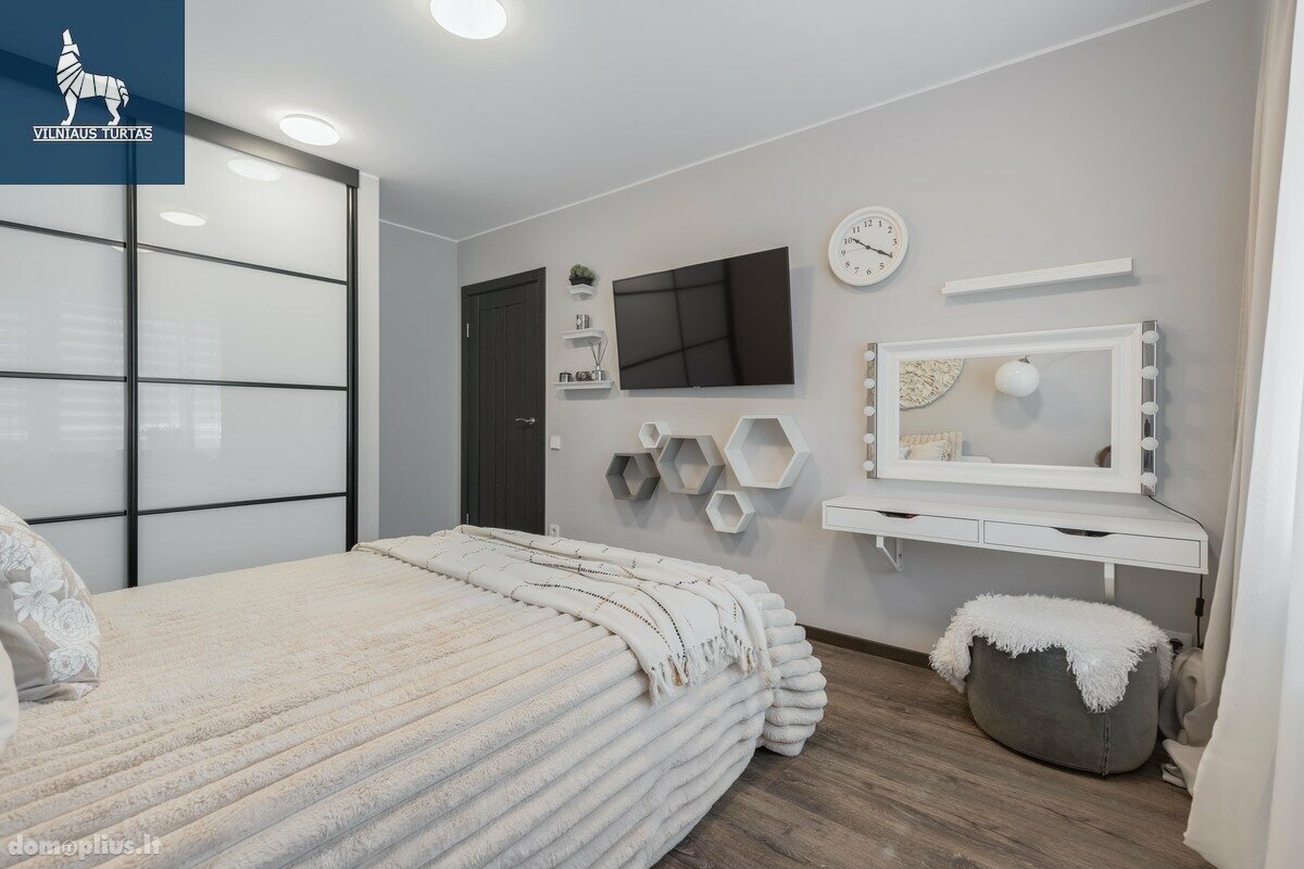 Продается 3 комнатная квартира Vilniuje, Lazdynuose, Žėručio g.