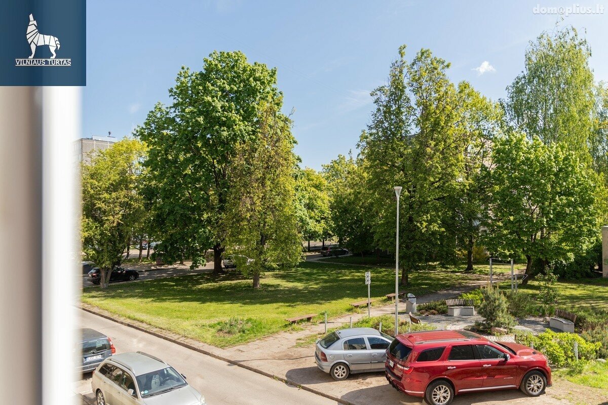 Продается 3 комнатная квартира Vilniuje, Lazdynuose, Žėručio g.