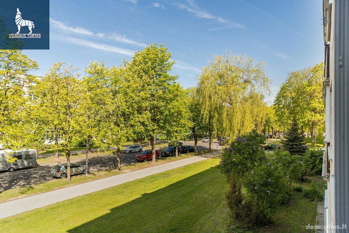 Продается 3 комнатная квартира Vilniuje, Lazdynuose, Žėručio g.
