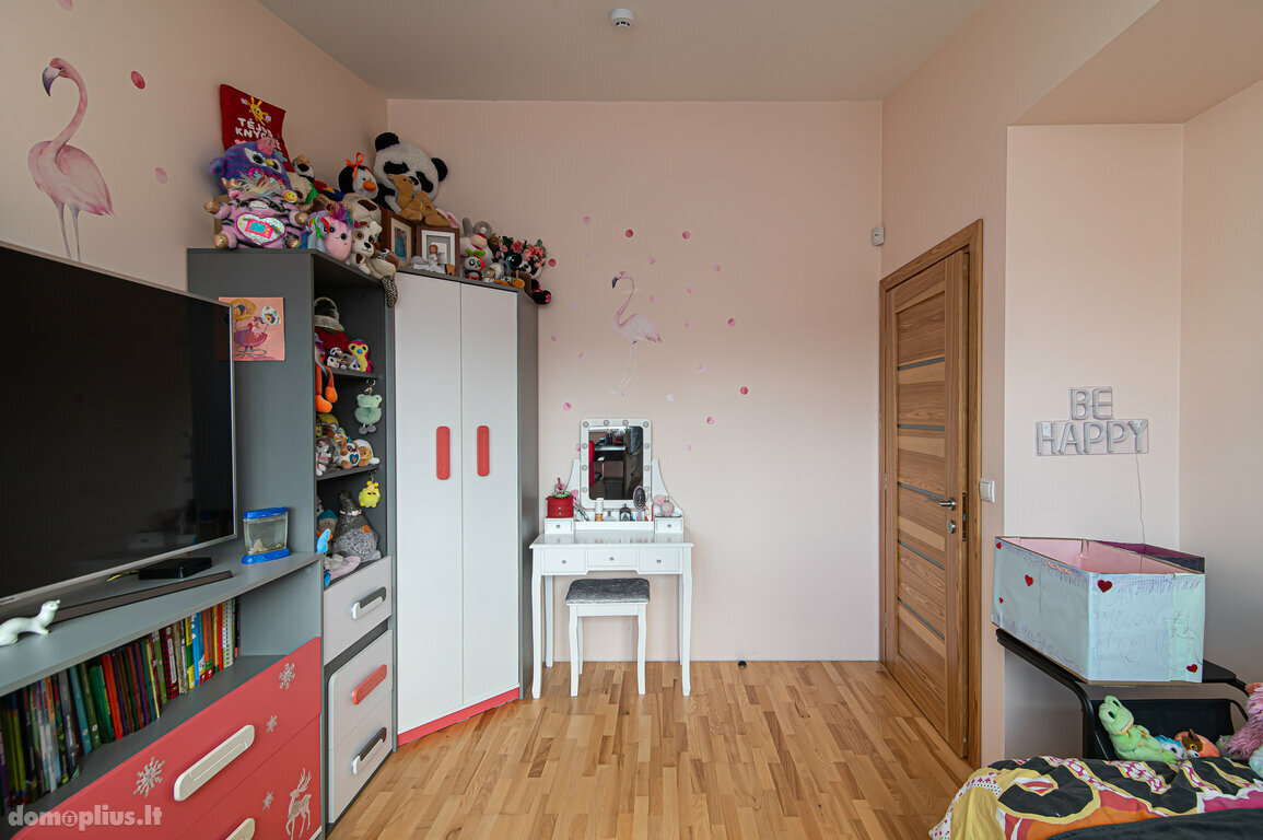 Продается 4 комнатная квартира Vilniuje, Balsiuose, Žalumos g.