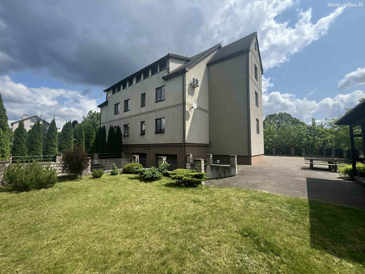 Продается 3 комнатная квартира Vilniuje, Naujoji Vilnia, Saulenių g.