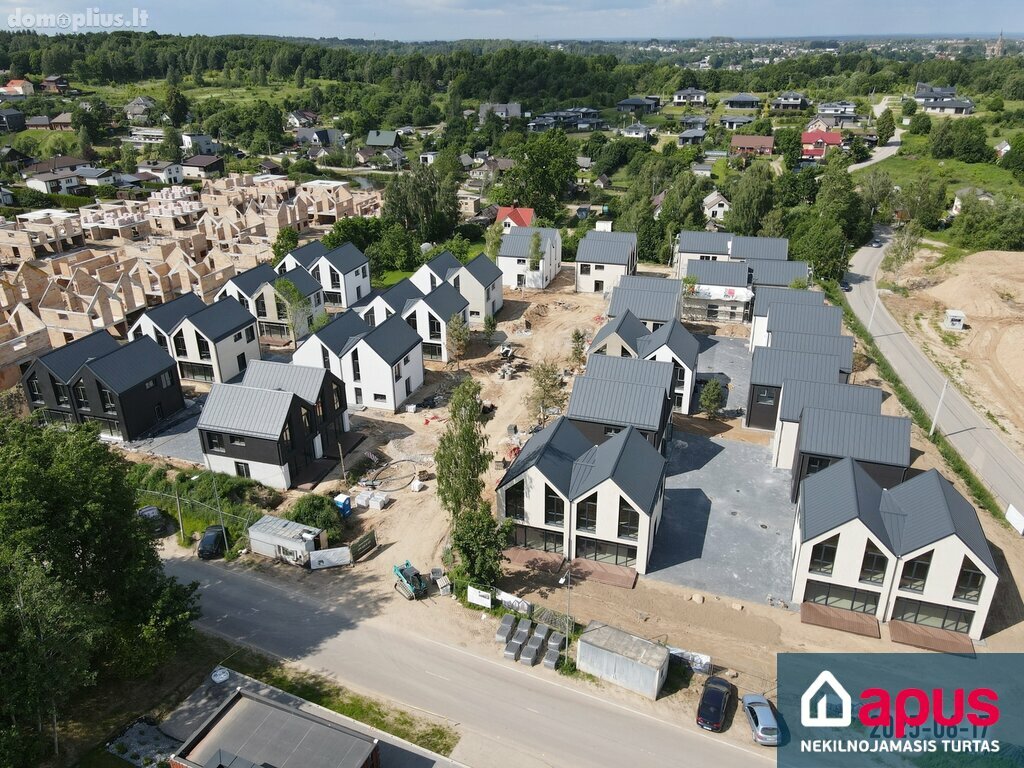 Продается 4 комнатная квартира Vilniuje, Pavilnyje, Žemoji g.