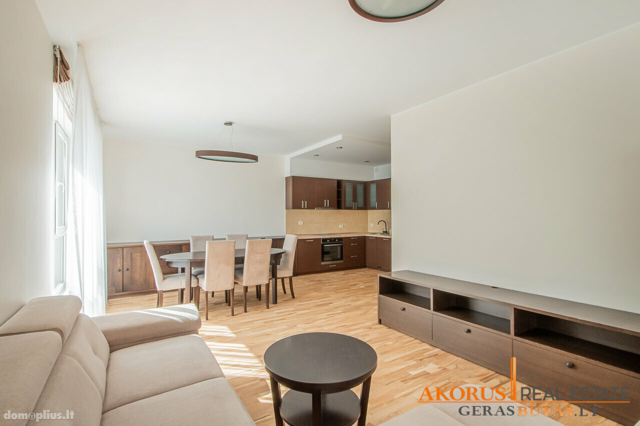 3 rooms apartment for sell Vilniuje, Pašilaičiuose, Sviliškių g.