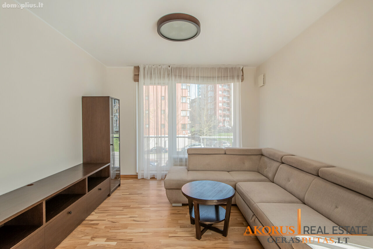 3 rooms apartment for sell Vilniuje, Pašilaičiuose, Sviliškių g.