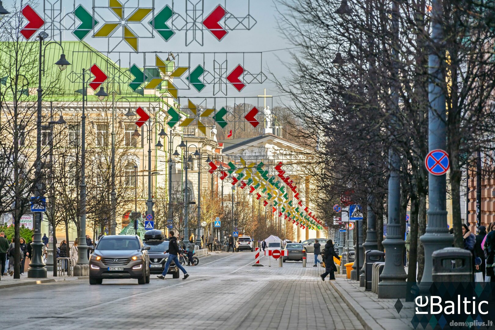 Parduodamas 3 kambarių butas Vilniuje, Senamiestyje, Gedimino pr.
