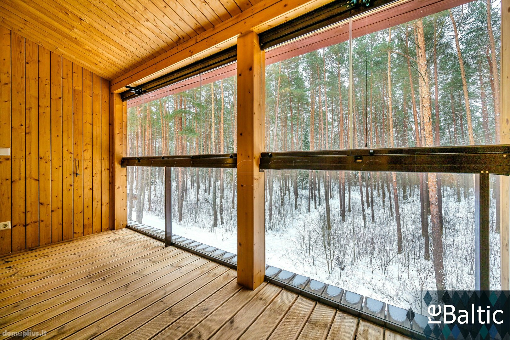 Parduodamas 4 kambarių butas Vilniuje, Antakalnyje, Turniškių g.